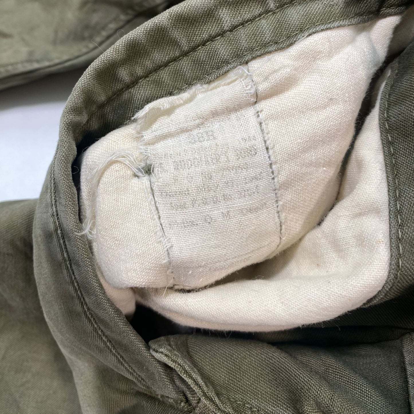 WW2 M1943 Field Jacket, pattern 370D, 1944 - size 38R (1)