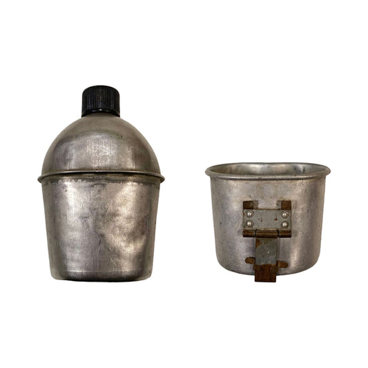 WW2 US Canteen + cup, 1943